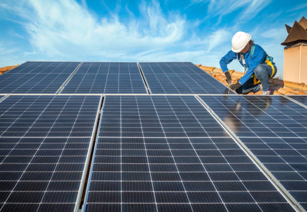 Best Roof Waterproofing  in Momence, IL