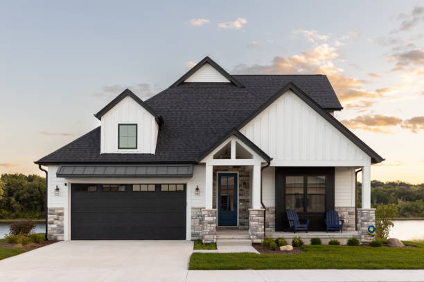 Best Storm Damage Roof Repair  in Momence, IL